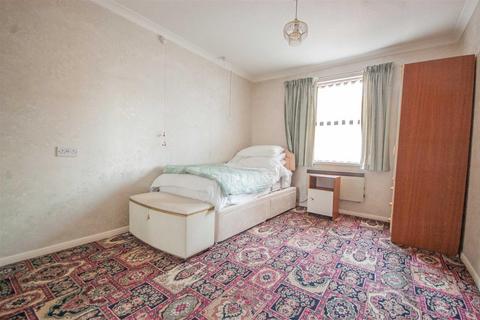 1 bedroom retirement property for sale - Springfield Road, Chelmsford