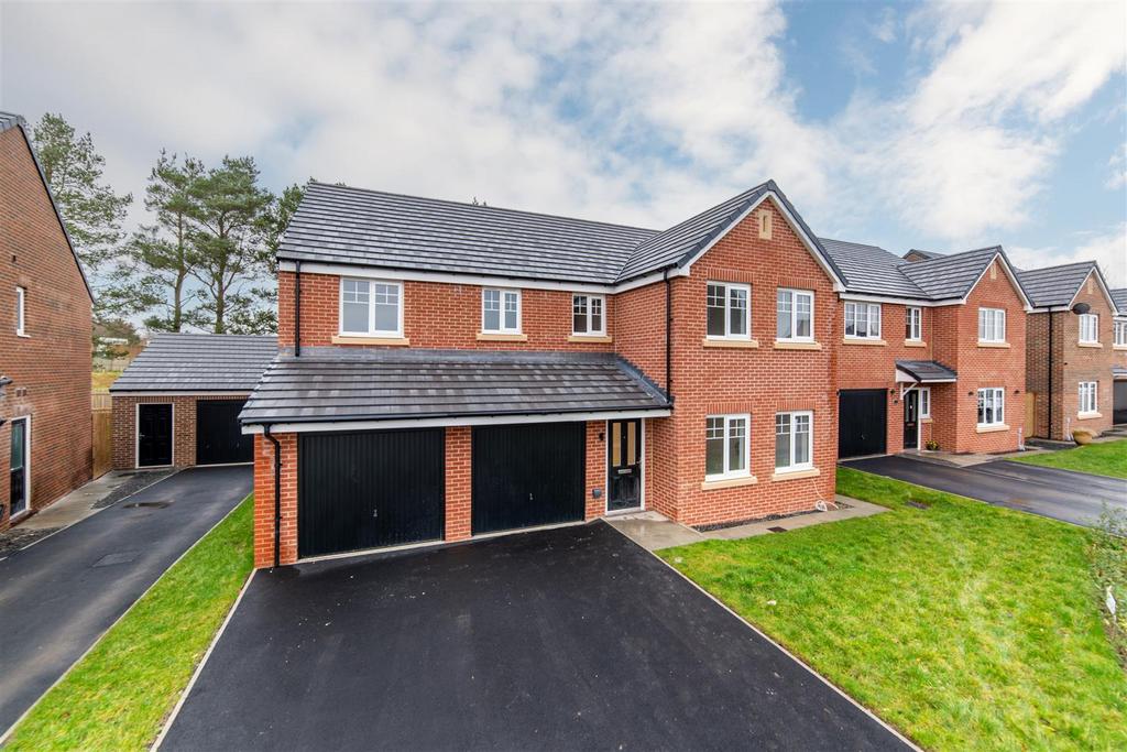 Comfrey Drive, Fairmoor Meadows, Morpeth 5 bed detached house £414,950