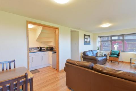 Oakdene, 25 Acaster Lane, Bishopthorpe, York, YO23 2SA