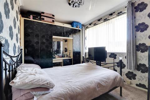 2 Beacon Close, Hessle, HU13 0DX