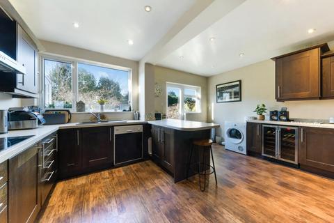 3 Buff Avenue, Banstead, SM7 2DW
