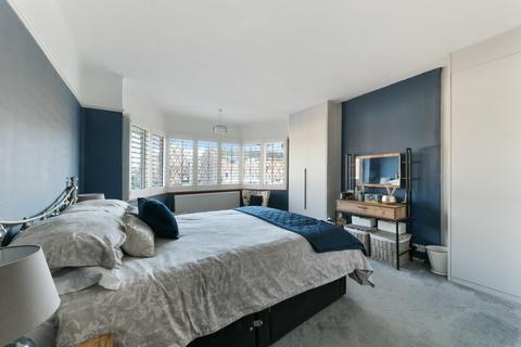 3 Buff Avenue, Banstead, SM7 2DW