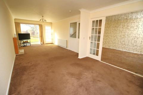 26 Heathgate, Yatton, Bristol, BS49 4DY