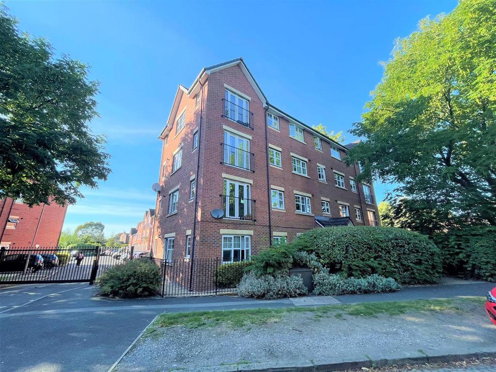 Moor Lane, Manchester 2 bed property for sale £170,000