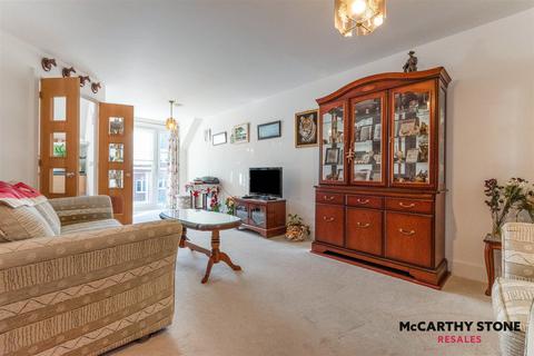 1 bedroom apartment for sale, Park House, Old Park Road, Hitchin