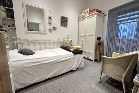 1 bedroom apartment for sale, Market Street, Peel, Isle of Man, IM5