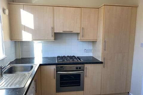 2 bedroom flat to rent, Sighthill Avenue, Edinburgh, EH11 4QP