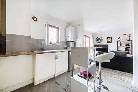 Flat 4, Ruby Court, 4 Pellow Close, Barnet, EN5 2UP