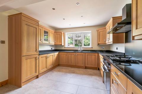 6 bedroom detached house for sale, Chalkpit Lane, Oxted RH8