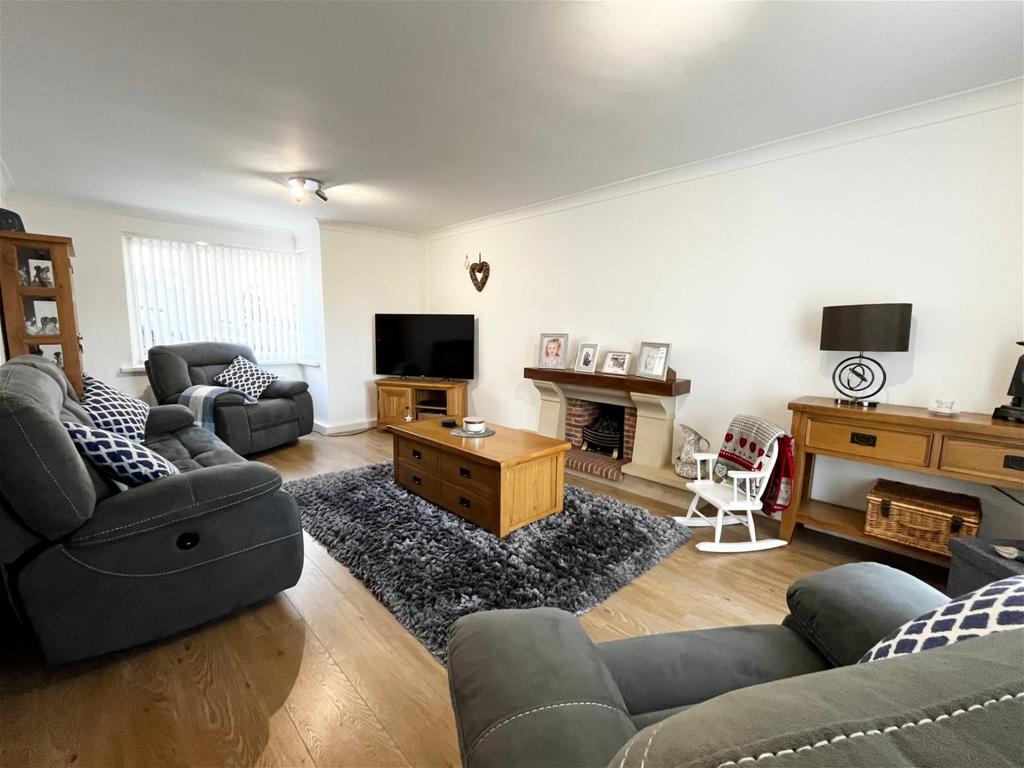 Freshwater Drive, Paignton TQ4 4 bed detached house for sale £450,000