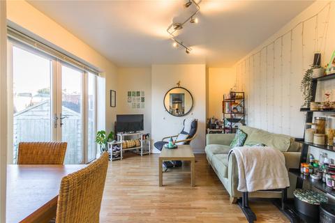 40 Drake Road, Bristol, BS3 2AS