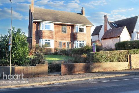 4 bedroom detached house for sale, Midway Road, Swadlincote