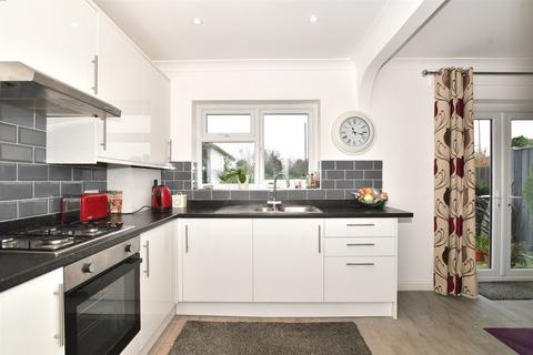 6 Childs Crescent, Swanscombe, DA10 0EA