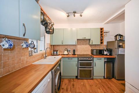 2 bedroom end of terrace house for sale, Drum Mead, Petersfield, Hampshire