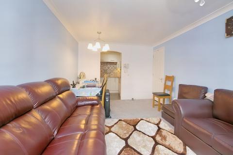 1 bedroom retirement property for sale - Farm Close, Staines-upon-Thames TW18