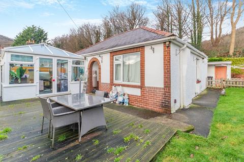 2 bedroom detached bungalow for sale - Dynevor Road, Neath SA10