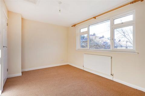 8 Littlecote, Petworth, GU28 0EF