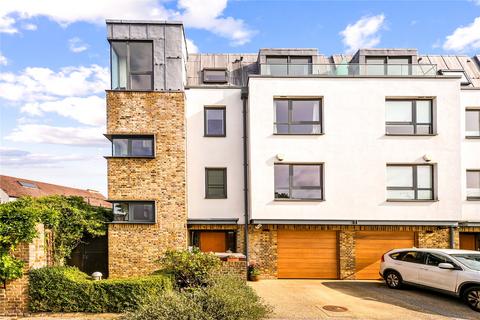 5 bedroom semi-detached house for sale - Netheravon Road South, London, W4
