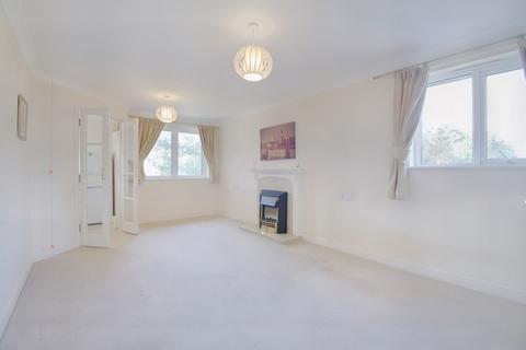 1 bedroom retirement property for sale - Glenmoor Road, Ferndown BH22