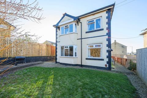 3 bedroom detached house for sale - Spacey Houses, Pannal, HG3
