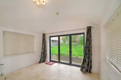 3 bedroom detached bungalow for sale, Newlands, Northallerton DL6