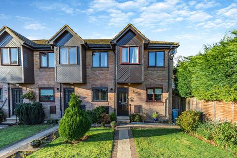 2 bedroom end of terrace house for sale, Hervines Court, Hervines Road, Amersham, HP6 5HH