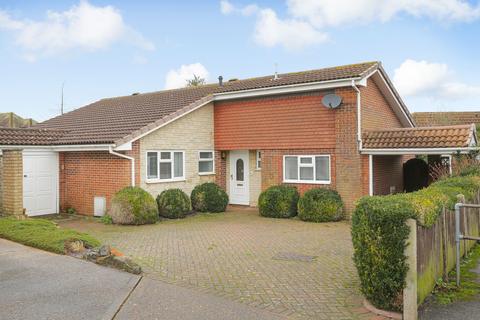 4 bedroom detached bungalow for sale, Beauxfield, Whitfield, CT16