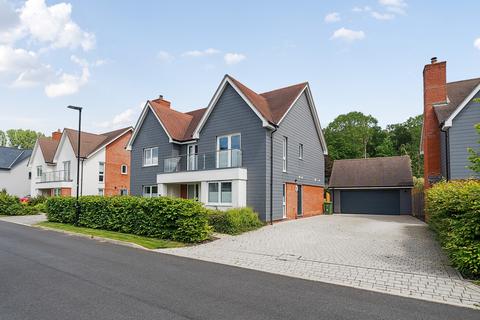 5 bedroom detached house for sale, Oxlease Meadows, Romsey, Hampshire, SO51