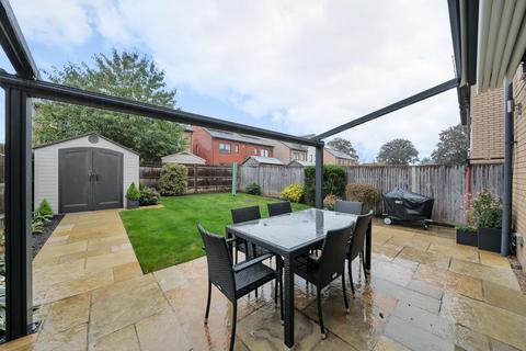 14 Wensum Place, Bromley, BR2 7BF