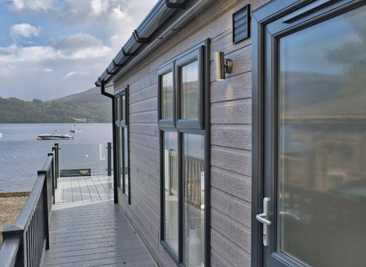 Loch Lomond Holiday Park 2 bed lodge for sale £299,995