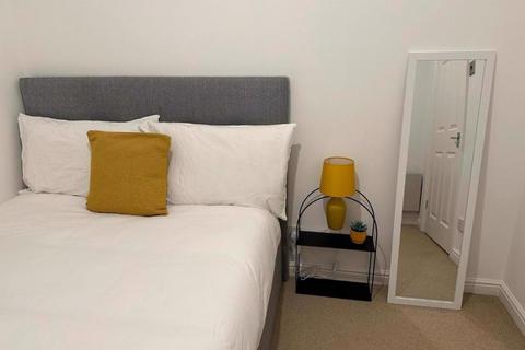 2 bedroom flat for sale, Neptune Walk, Erith, DA8