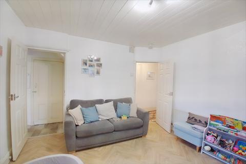 3 bedroom end of terrace house for sale - Caernarfon LL54