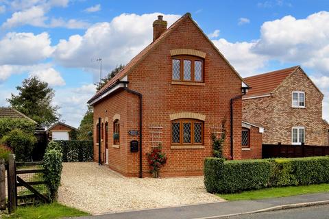 4 bedroom detached house for sale - Main Road, Withern, Alford LN13