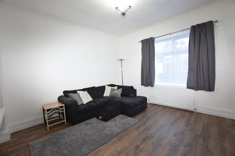3 bedroom terraced house for sale - Somerset Street, Silksworth, Sunderland, Tyne and Wear, SR3