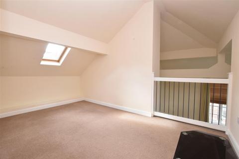 2 bedroom apartment for sale, Huddersfield Road, College House Huddersfield Road, S75