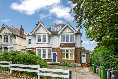 undefined, Streatham Common South, Lambeth SW16