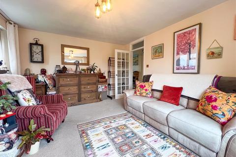 6 Croft Close, Birmingham, B25 8XJ