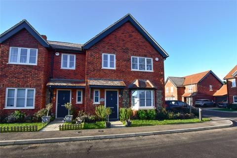 4 bedroom semi-detached house for sale, Chestnut Close, Langley Road,, Chipperfield, Herts, WD4
