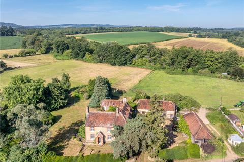 9 bedroom equestrian property for sale, Ambersham, Midhurst, West Sussex, GU29