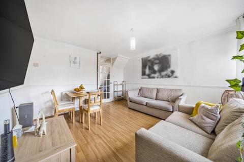 2 bedroom maisonette for sale, 151 Cedars Road, London, SW4 0PS