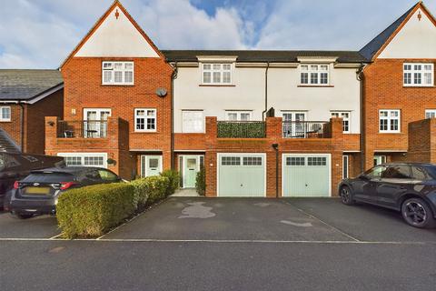 28 Arnhem Way, Saighton, Chester, CH3 6GF