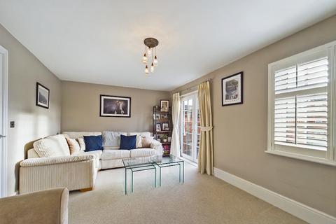 28 Arnhem Way, Saighton, Chester, CH3 6GF