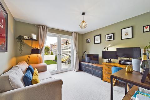28 Arnhem Way, Saighton, Chester, CH3 6GF