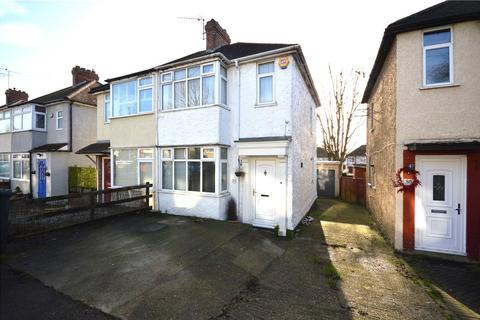 2 bedroom semi-detached house for sale - Third Avenue, Luton, Bedfordshire, LU3