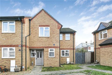 3 bedroom end of terrace house for sale, Oak View, Egham, Surrey, TW20