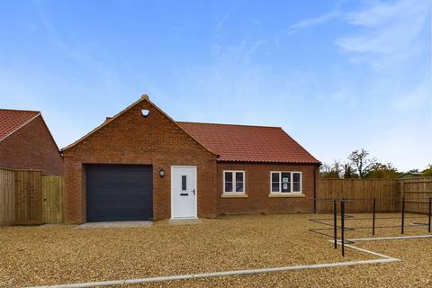 3 bedroom detached bungalow for sale, 3 Contour Close, Wisbech PE14