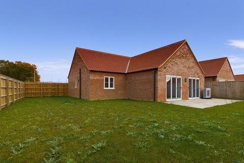 3 bedroom detached bungalow for sale, 3 Contour Close, Wisbech PE14