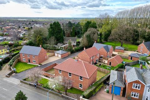 4 bedroom detached house for sale, London Road, Downham Market PE38