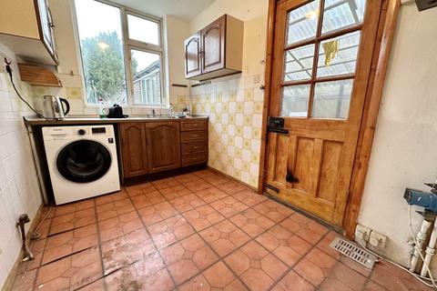 3 bedroom house for sale, West Hill Road, Luton LU1