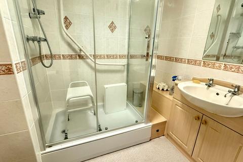 1 bedroom flat for sale, Grosvenor Court, Ivybridge PL21